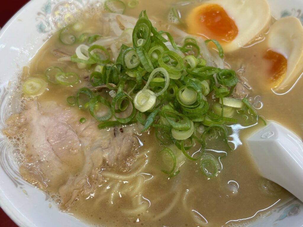 一生懸命作ってくださる店主のラーメン。感謝!